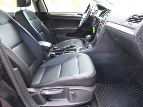 Used 2019 Volkswagen Golf Alltrack S image 66