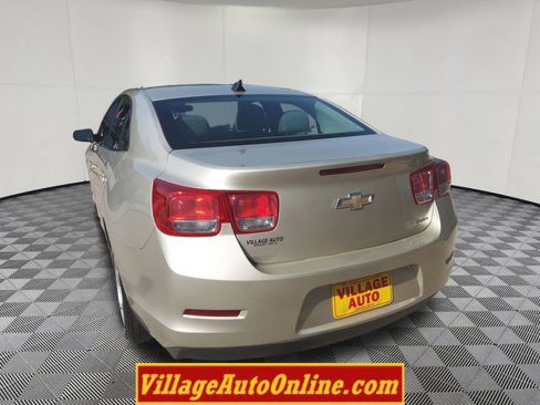 Used 2013 Chevrolet Malibu LS image 11