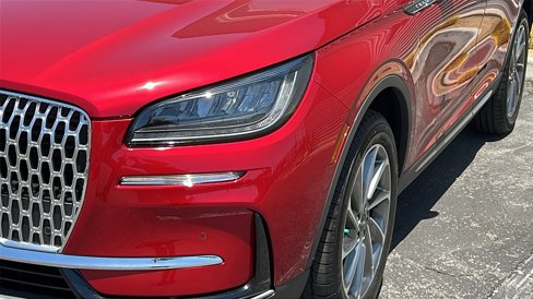New 2025 Lincoln Corsair AWD w/ Equipment Group 101A image 4