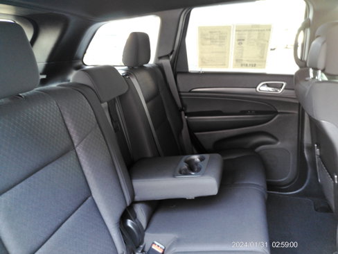 Used 2019 Jeep Grand Cherokee Laredo image 22