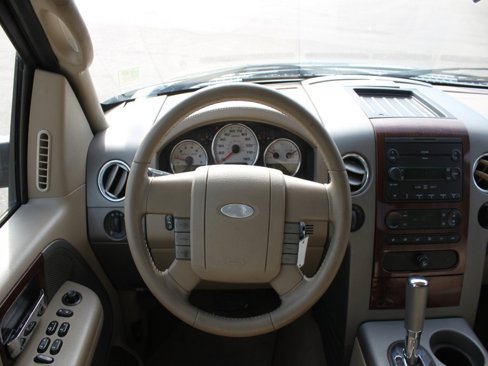 Used 2007 Ford F150 Lariat image 10