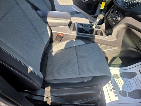 Used 2017 Ford Escape SE image 31