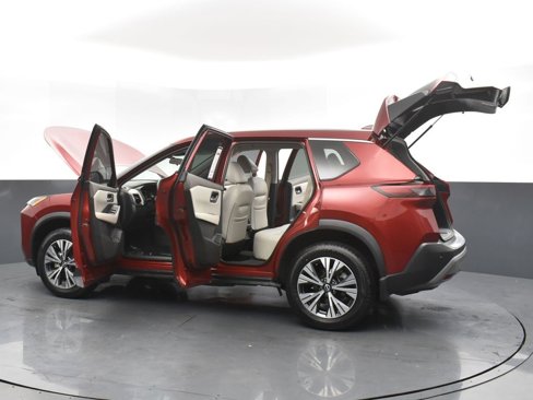 Used 2022 Nissan Rogue SV image 35