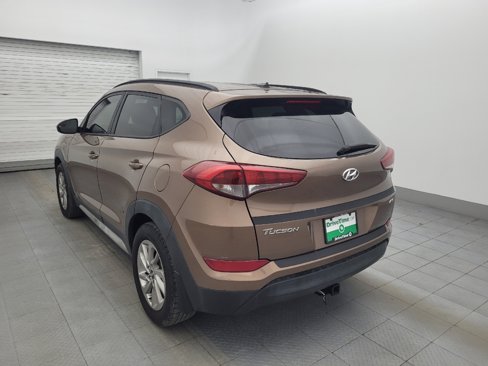 Used 2017 Hyundai Tucson SE image 5