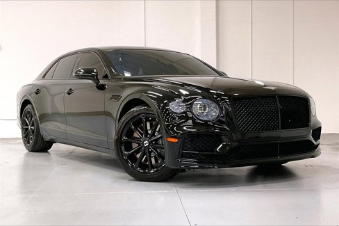 Used 2024 Bentley Flying Spur Azure image 36