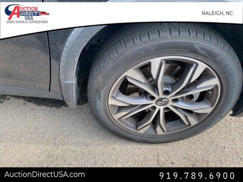 Used 2017 INFINITI QX30 Premium w/ Technology Package image 18