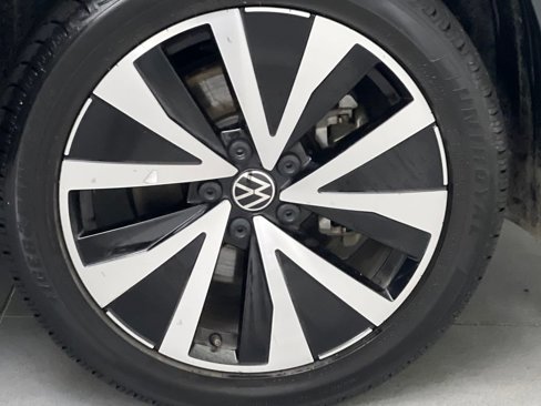 Used 2024 Volkswagen Taos SE image 65