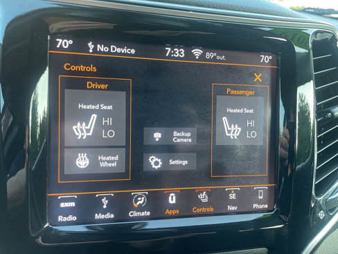 Used 2019 Jeep Cherokee Limited image 61