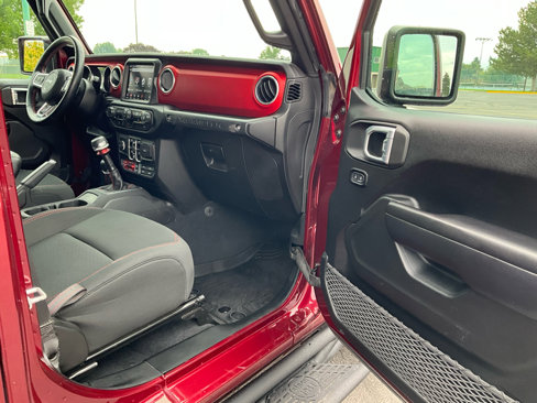 Used 2021 Jeep Wrangler Unlimited Rubicon image 15