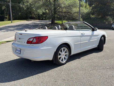 Used 2008 Chrysler Sebring Touring w/ Special Touring Group image 4