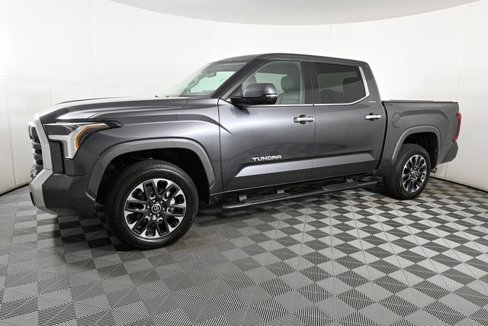 Used 2023 Toyota Tundra Limited image 24