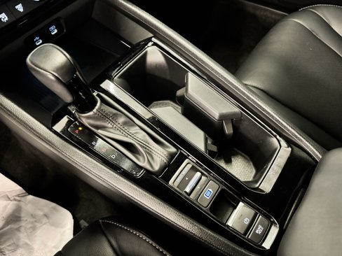 Used 2024 Honda Accord Sport image 14