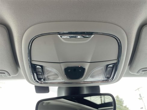 Used 2022 Jeep Cherokee Limited image 33