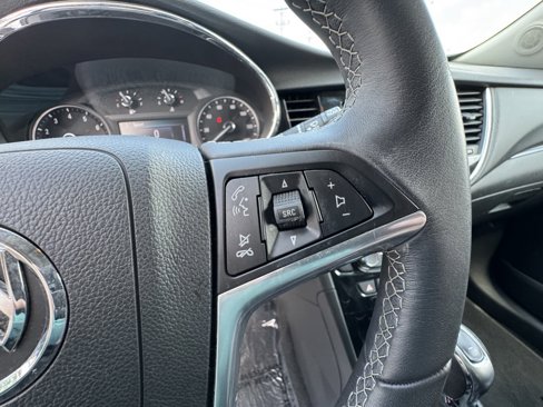 Used 2022 Buick Encore Preferred w/ Safety Package image 19