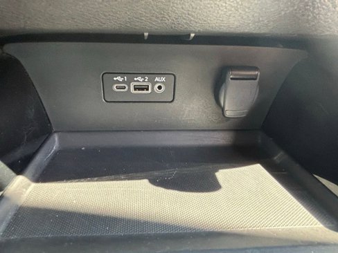 Used 2024 Nissan Altima 2.5 SV image 18