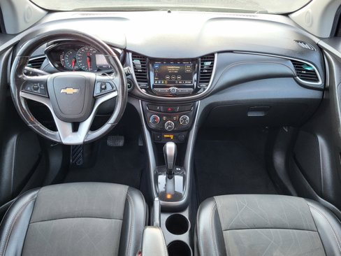 Used 2019 Chevrolet Trax LT w/ Driver Confidence Package image 14