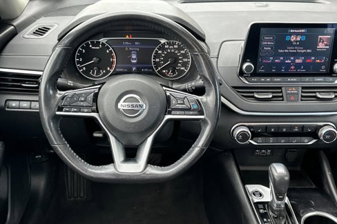 Certified 2021 Nissan Altima 2.5 SV w/ SV Premium Package image 14