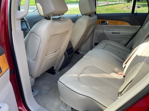 Used 2014 Lincoln MKX AWD w/ Equipment Group 101A image 57