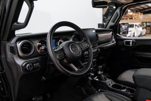 Used 2021 Jeep Gladiator Sport image 10
