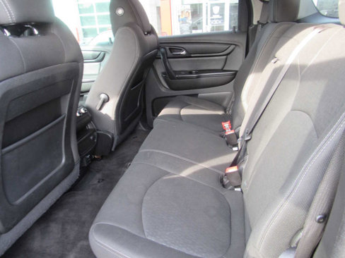 Used 2016 GMC Acadia SLE image 11