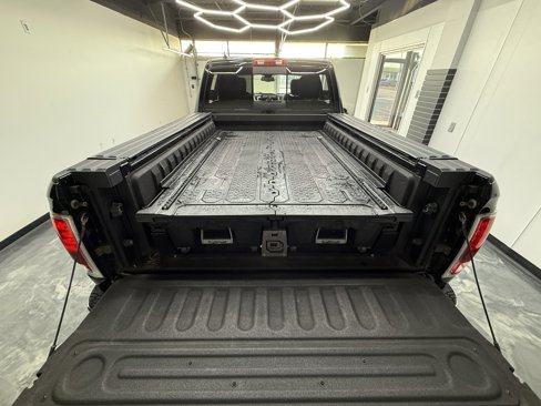 Used 2014 RAM 1500 Laramie w/ Convenience Group image 32