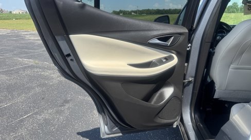 Used 2021 Buick Encore GX Select image 14