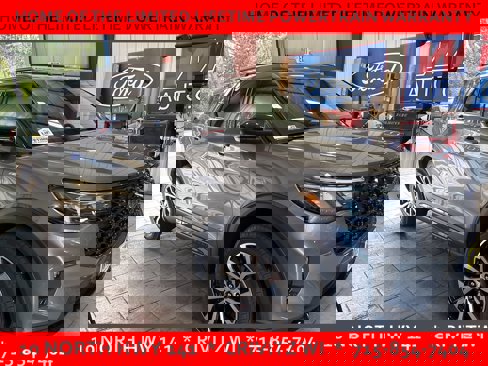 New 2025 Ford Explorer ST-Line image 1