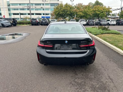 Certified 2023 BMW 330i xDrive Sedan w/ M Sport Package image 4