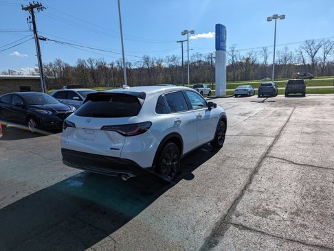 New 2025 Honda HR-V Sport image 3