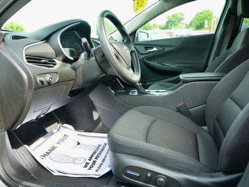 Used 2023 Chevrolet Malibu LT image 13