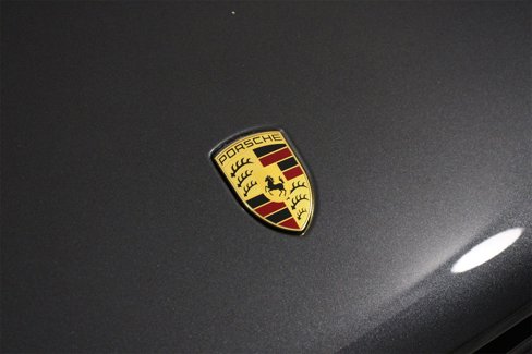 Used 2025 Porsche Macan image 29