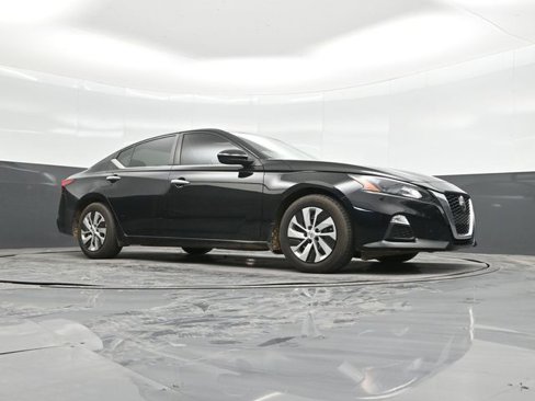 Used 2022 Nissan Altima 2.5 S image 36