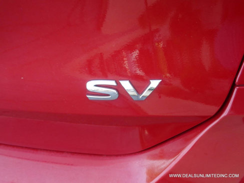 Used 2017 Nissan Rogue SV image 6