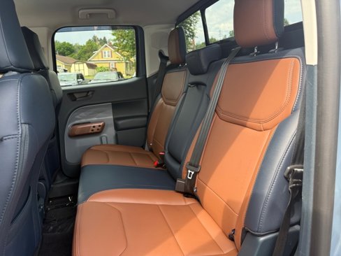 Used 2024 Ford Maverick Lariat image 12
