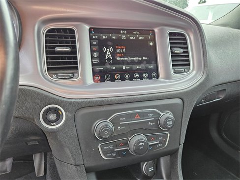 Used 2023 Dodge Charger SXT image 7