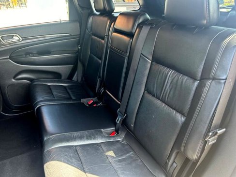 Used 2012 Jeep Grand Cherokee Laredo image 15