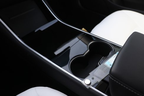 Used 2018 Tesla Model 3 Performance image 23