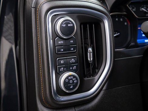 Used 2020 GMC Sierra 1500 AT4 w/ AT4 Premium Package image 17