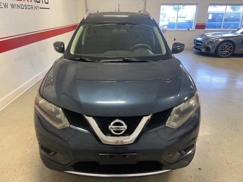 Used 2015 Nissan Rogue SV w/ SV Moonroof Package image 10