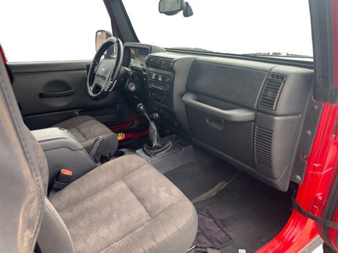 Used 2005 Jeep Wrangler Rubicon image 10