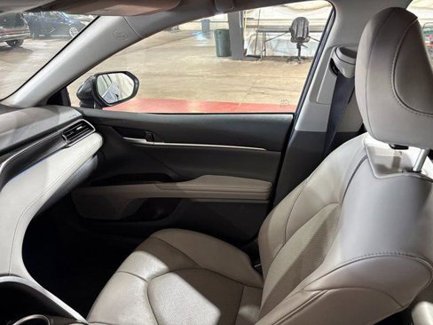 Certified 2023 Toyota Camry XLE image 28