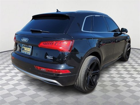 Used 2018 Audi Q5 2.0T Premium Plus w/ Premium Plus Package image 7