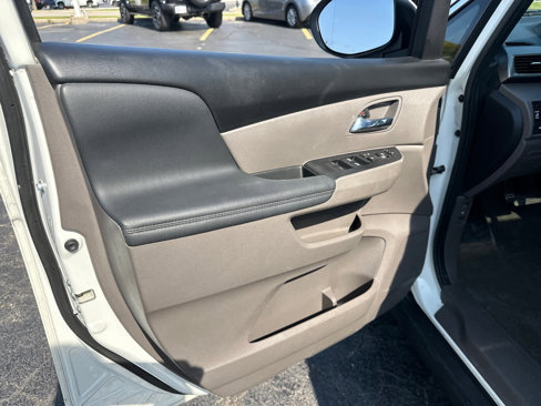 Used 2017 Honda Odyssey EX-L image 29