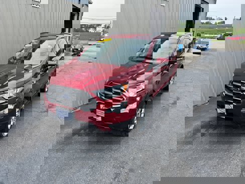 Used 2021 Ford EcoSport SE w/ SE Appearance Package image 2