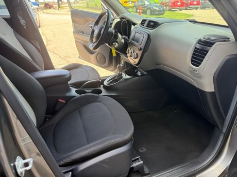 Used 2017 Kia Soul image 17