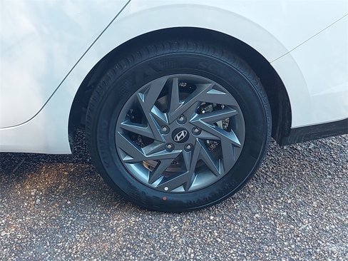New 2025 Hyundai Elantra Blue w/ Cargo Package image 32