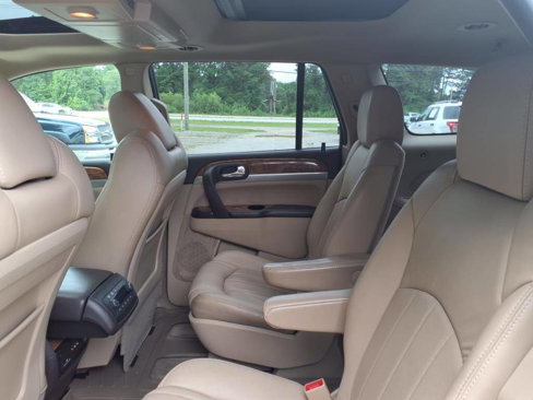 Used 2012 Buick Enclave Leather image 7