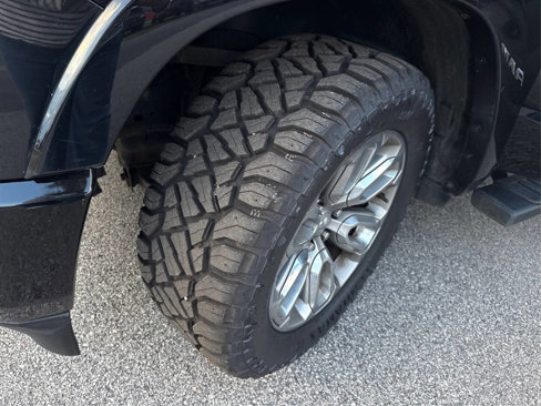 Used 2019 RAM 1500 Laramie w/ Sport Appearance Package image 36