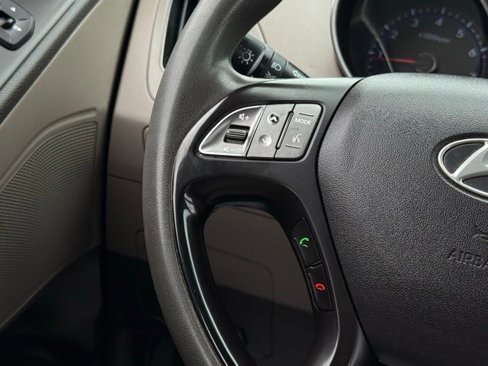 Used 2014 Hyundai Tucson GLS image 7