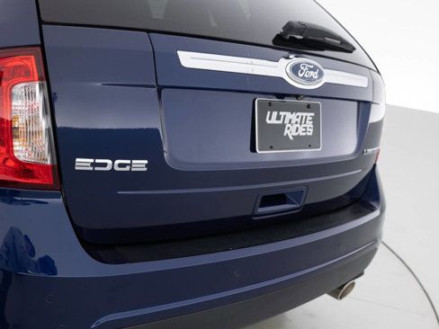 Used 2011 Ford Edge Limited w/ Driver Entry Pkg image 16
